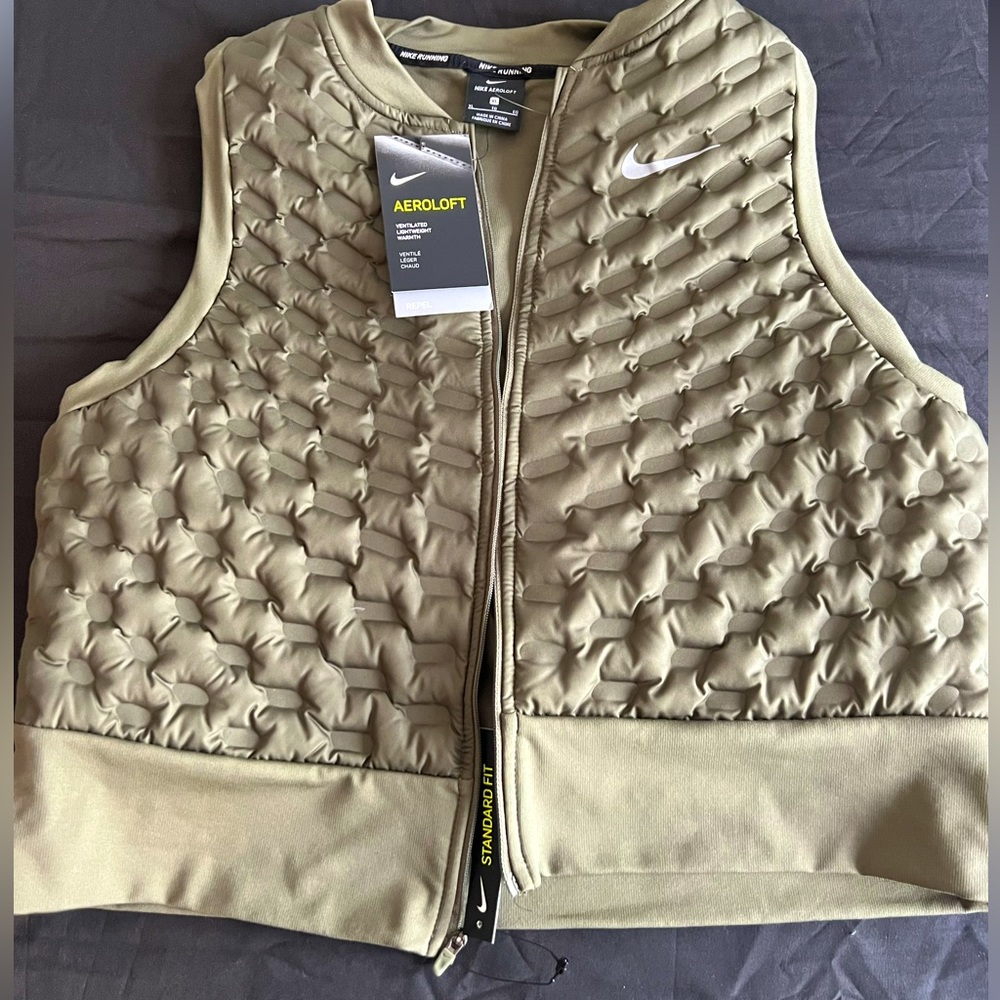 NWT!! Nike Aeroloft Army Green Vest